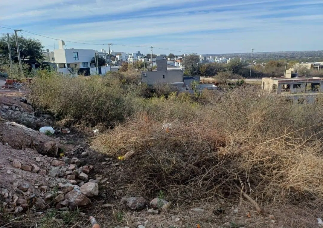 VENTA TERRENO EN CUESTA COLORADA 2