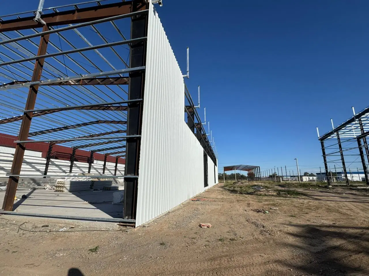 Ubicá tu empresa en el polo líder - Nave de 2.000 m² en Polo 52 4