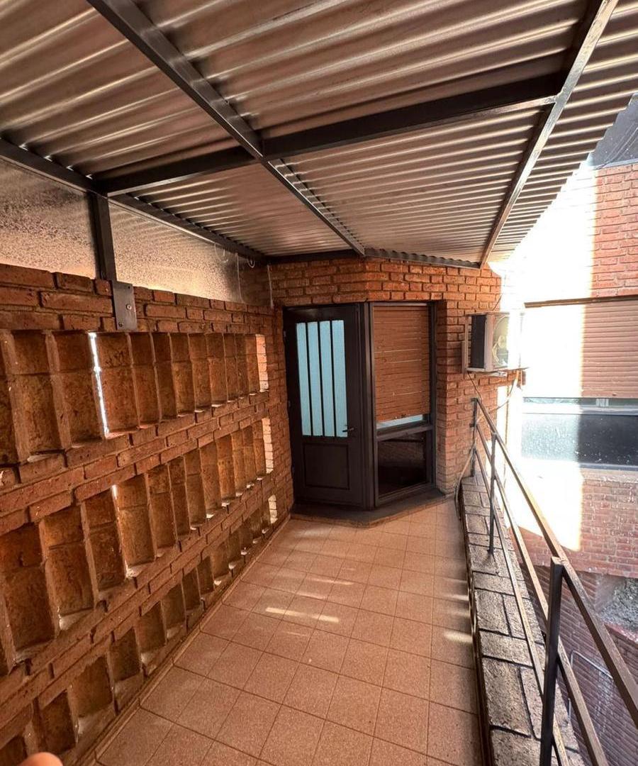 EXCELENTE OPORTUNIDAD DE VENTA DEPARTAMENTO 1 DORM CON BALCÓN - CENTRO