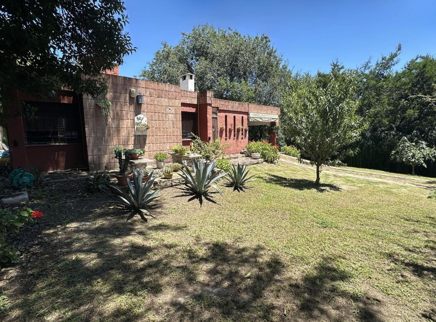 Foto de VENTA - CASA 3 DORM + TERRENO 700m2 - B° CÓNDOR ALTO, imagen 5