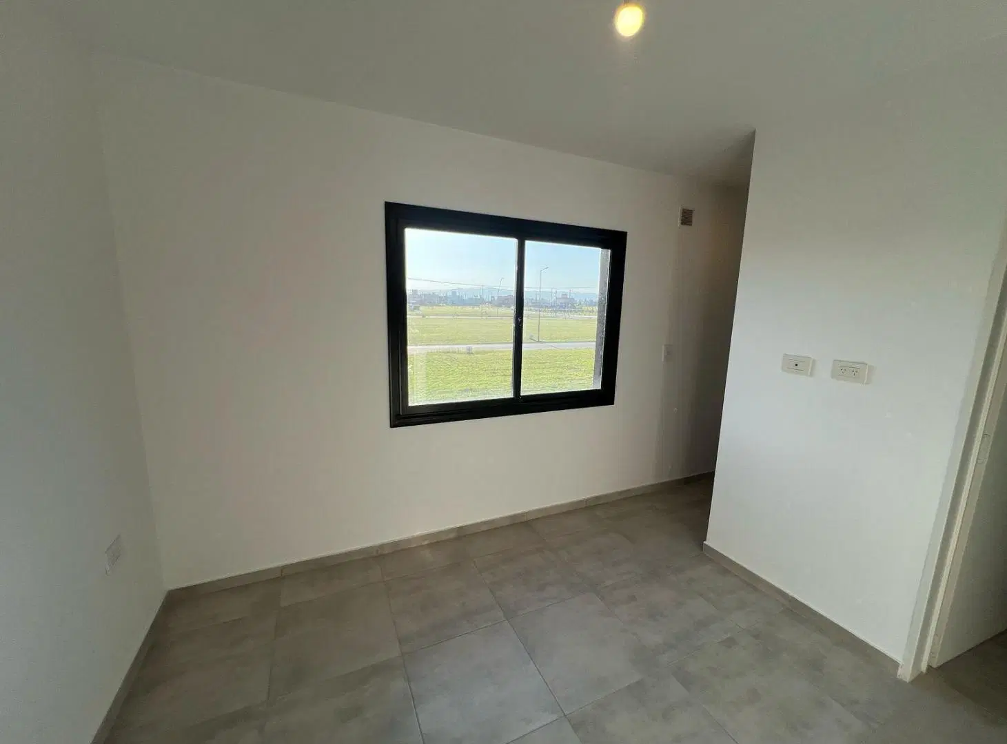 Venta duplex en Rincones de Manantiales, EL MAS LINDO, EN MEJOR PRECIO A 100 M DE LA GUARDIA 5