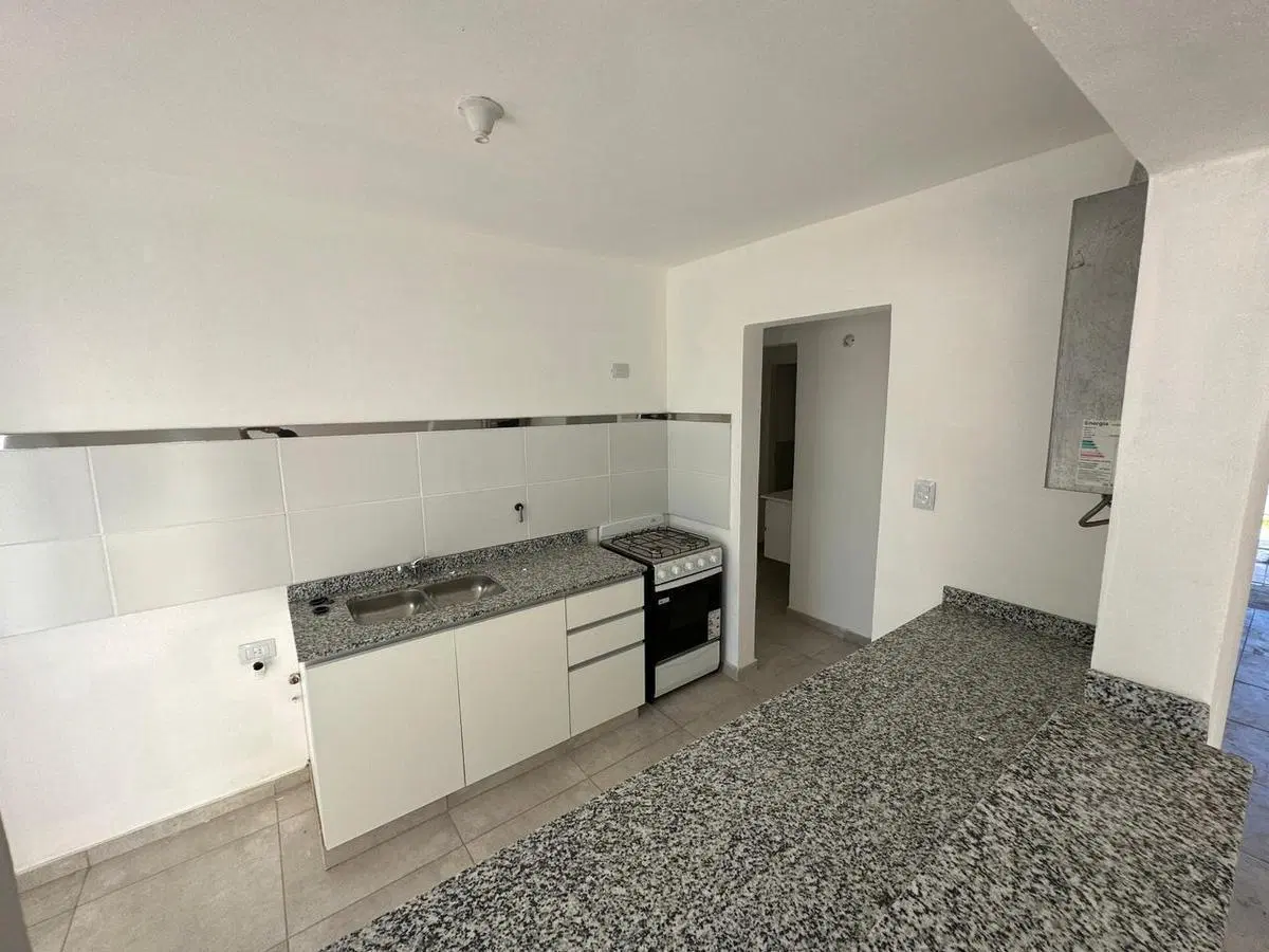 CASA EN ALQUILER EN DOCTA 5
