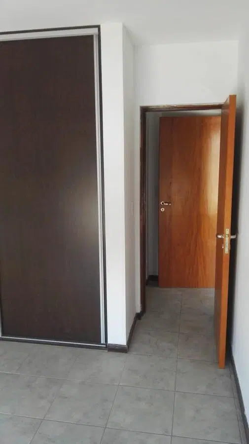 APTO A CREDITOS SE VENDE en RIO CUARTO DEPARTAMENTO 1 Dorm c/balcón: bicación y lindo edificio!!! 2