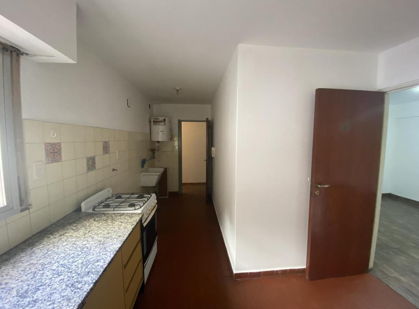 Foto de Venta pleno Centro Córdoba departamento 3 dorm con balcón, imagen 4