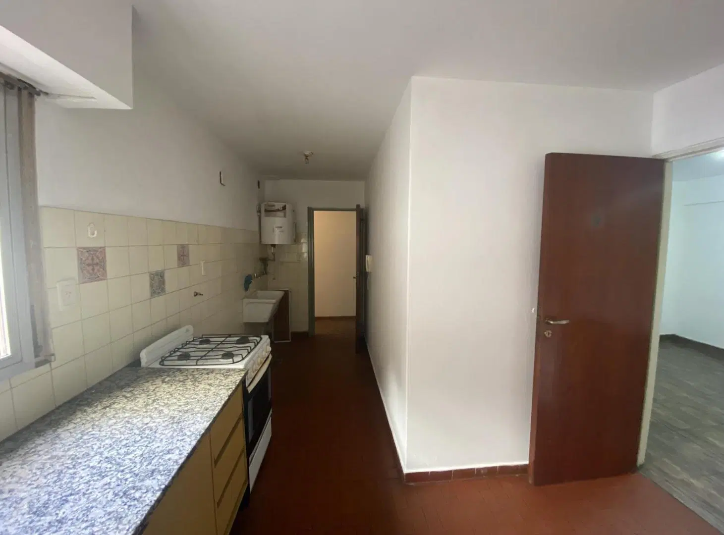 Venta pleno Centro Córdoba departamento 3 dorm con balcón 4