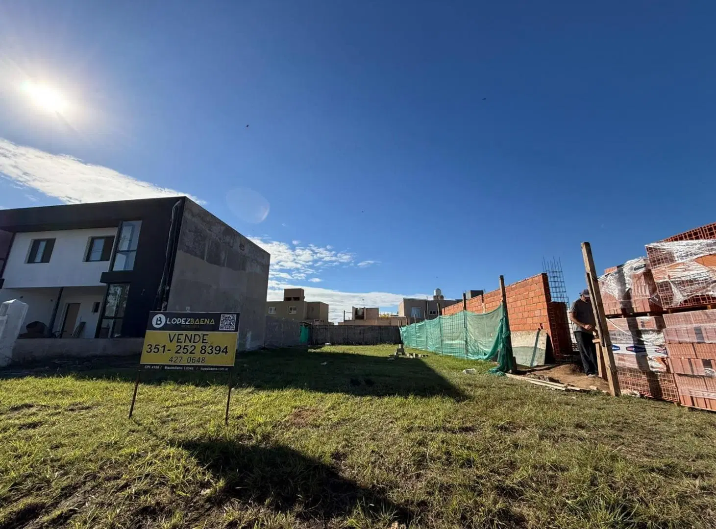 VENTA DE TERRENO 300 MTS ESCRITURA EN VALLE CERCANO 2