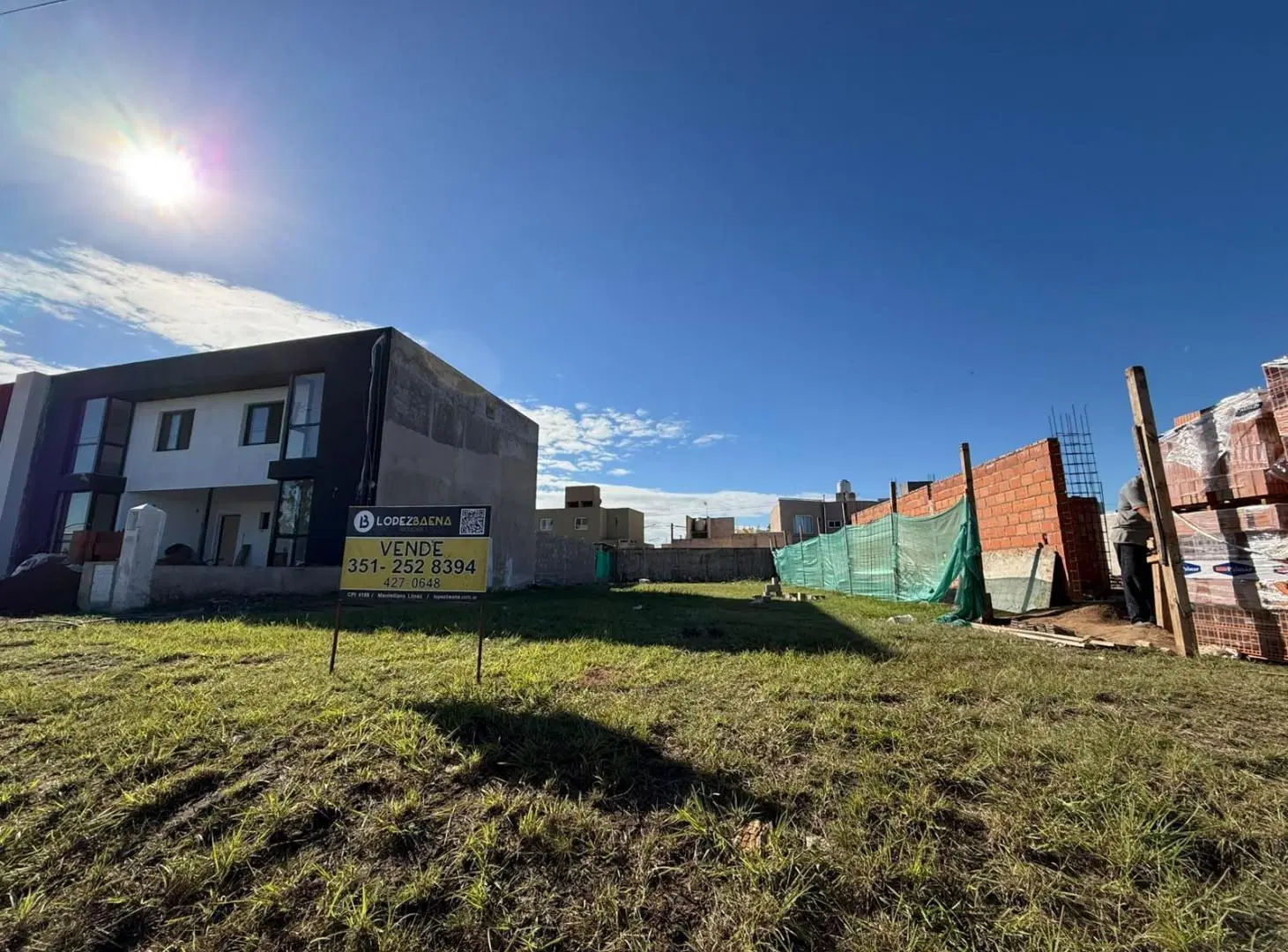VENTA DE TERRENO 300 MTS ESCRITURA EN VALLE CERCANO 4