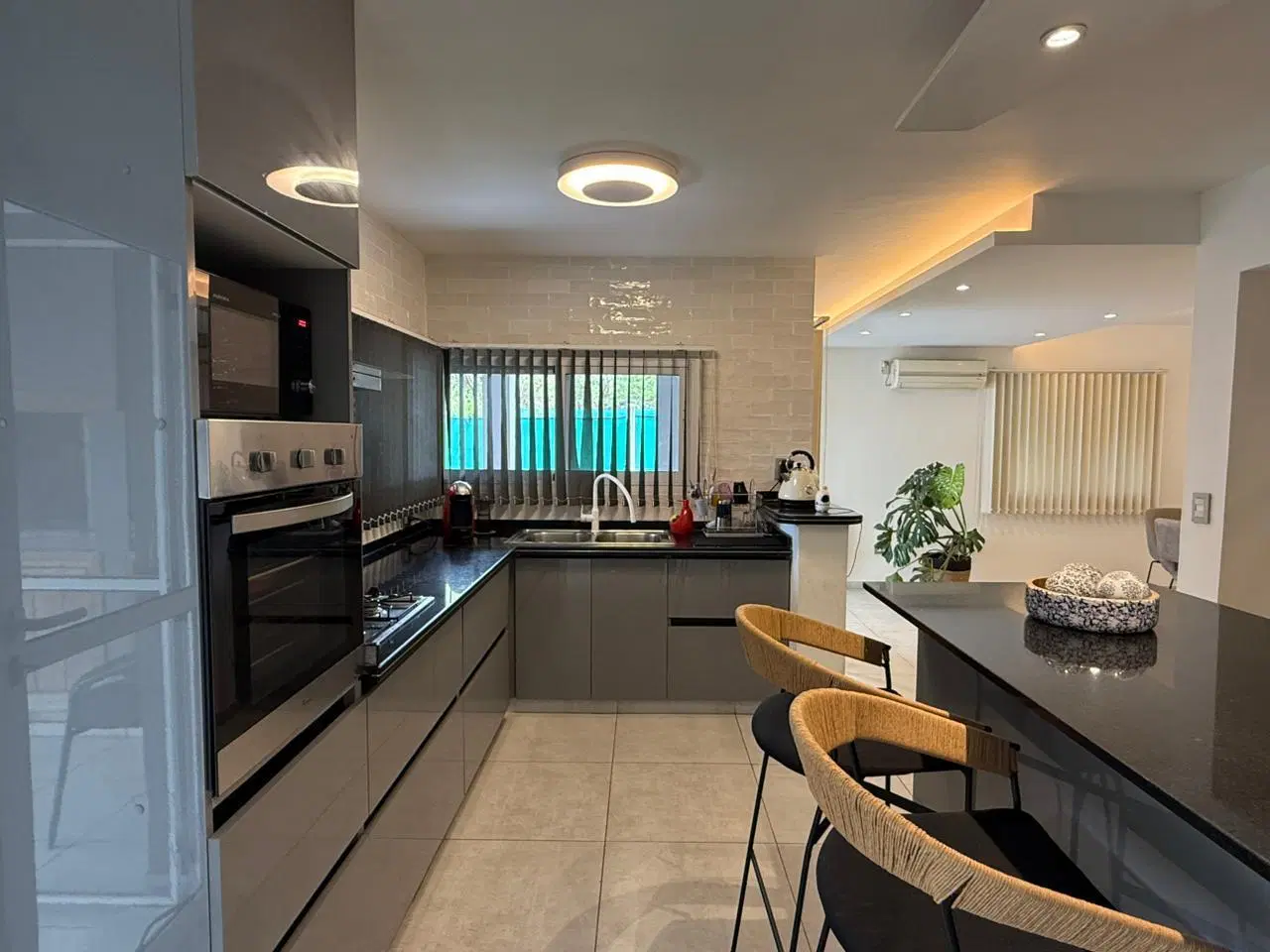 Venta Casa 3 dorm - Los aromas Valle escondido 2