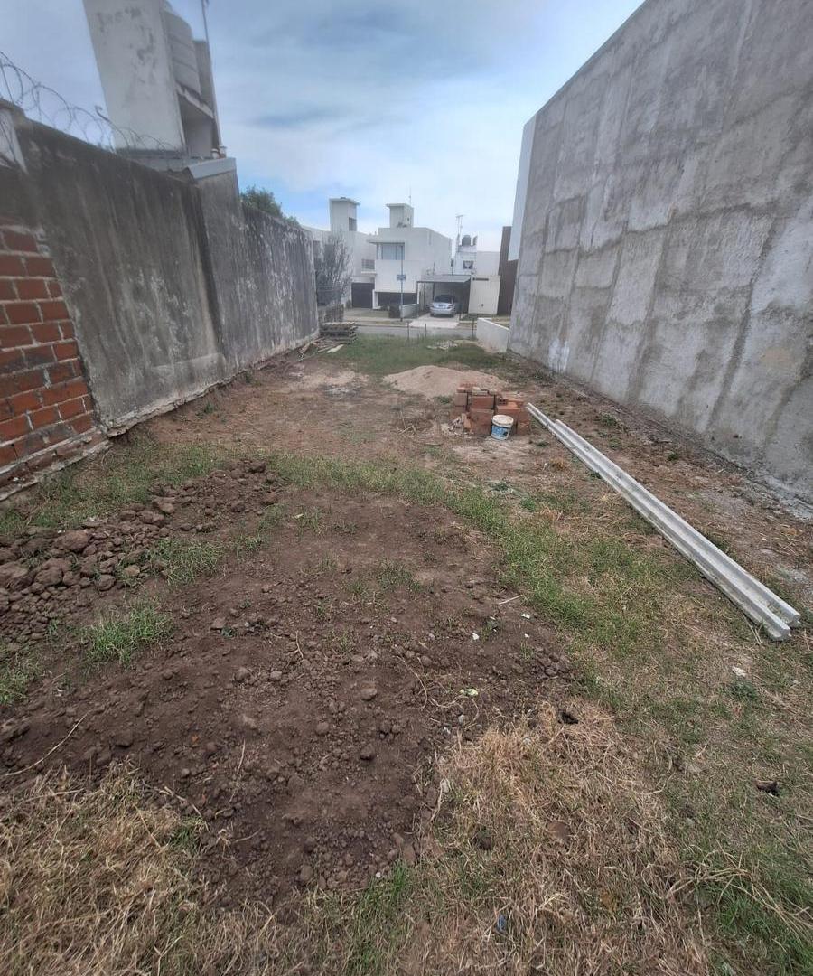 Foto de VENTA Lote Apto DUPLEX - Nuevo Poeta Lugones - 155 m2, imagen 5