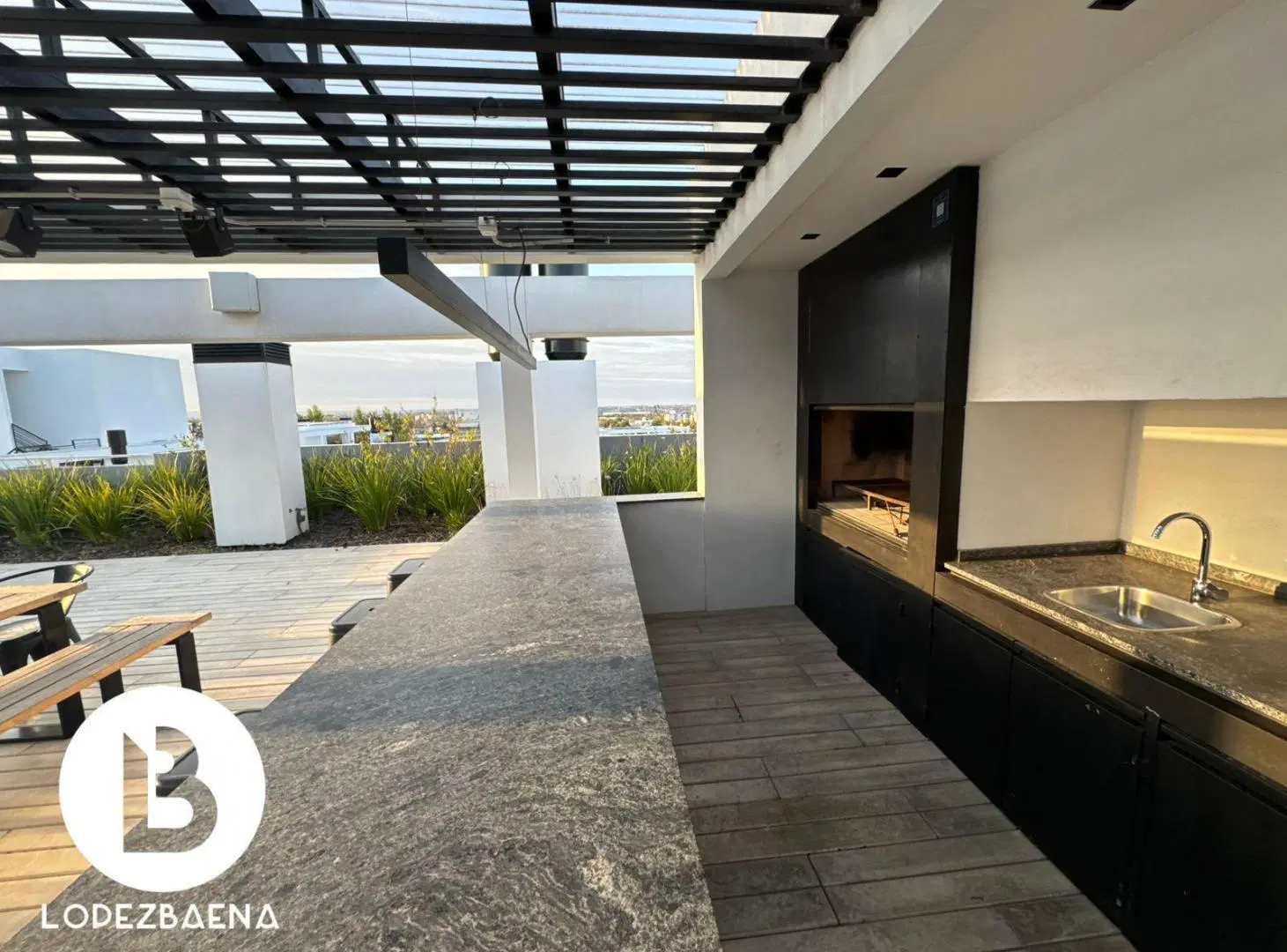 Departamento en Harmonie 2 dormitorios 2 baños con balcon y 2 cocheras 5