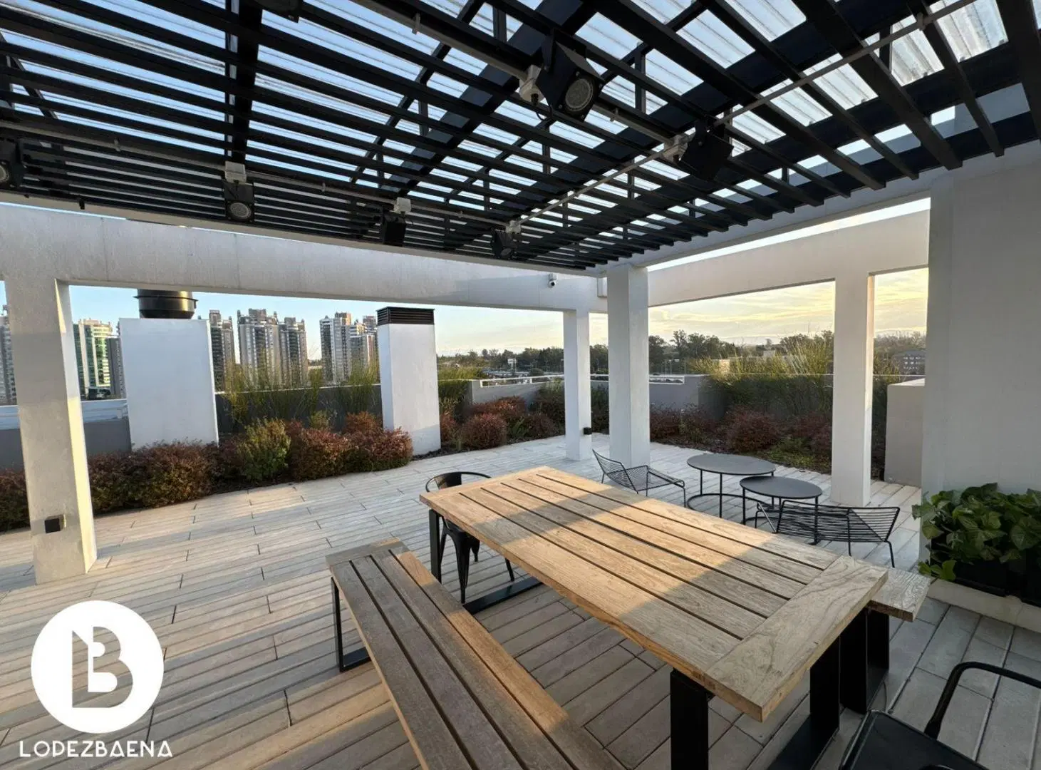 Departamento en Harmonie 2 dormitorios 2 baños con balcon y 2 cocheras 2