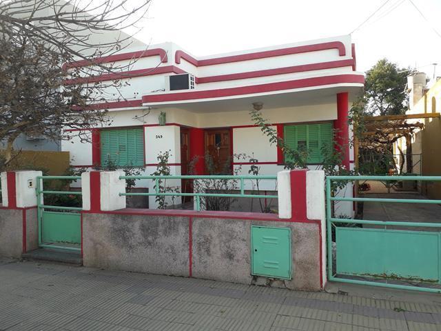 Foto de En Venta Casa en Villa Dolores, Con Escritura!! Traslasierra, imagen 1