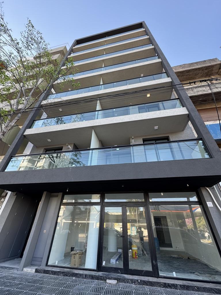 Foto de VENTA DEPTO 2 DORM BALCON FRENTE GENERAL PAZ, imagen 3