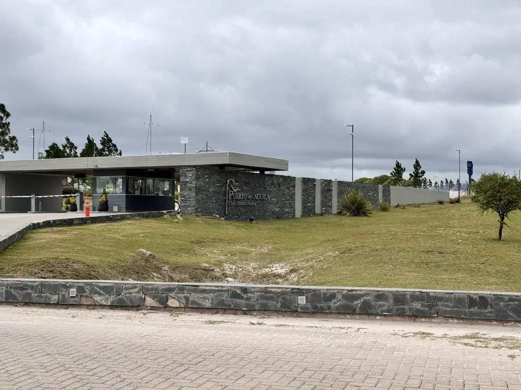 LOTE PUERTO DEL AGUILA ENTREGA 10 MIL USD CUOTAS 4
