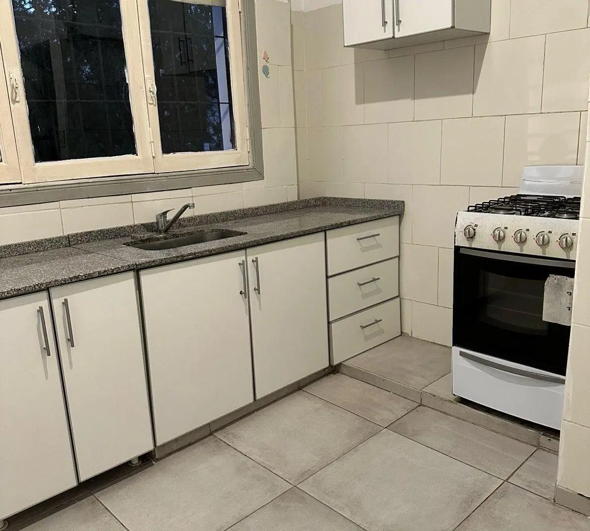 Departamento - Cerro De Las Rosas 4