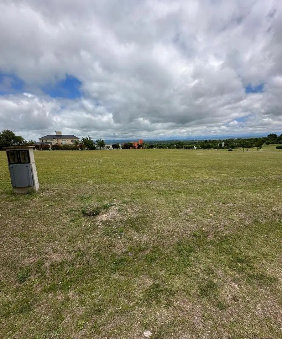 Terreno en Venta en B° Privado Los Milagros - Calamuchita - 4
