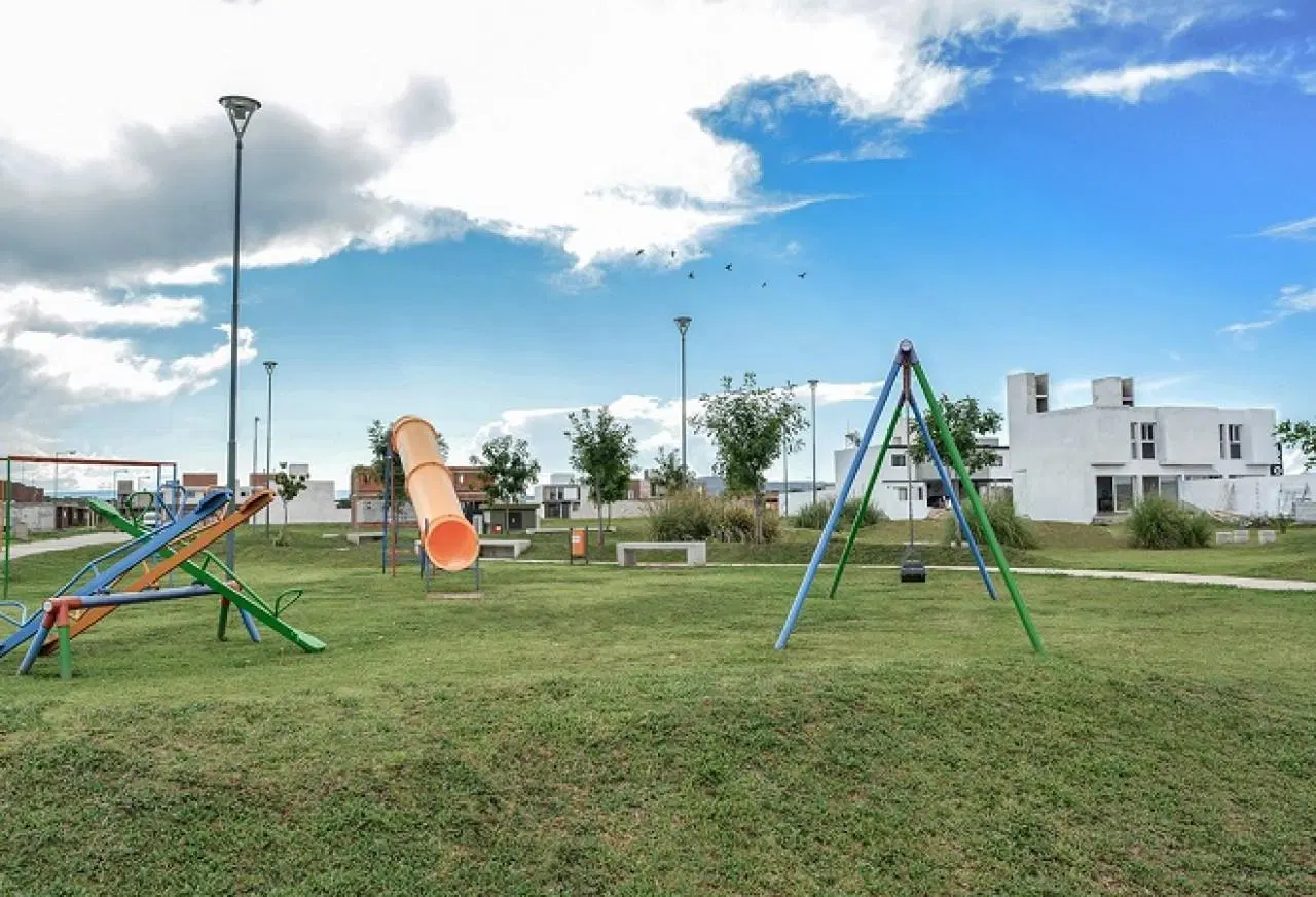LOTE EN VENTA EN DOCTA CENTRAL  EXCELENTE OPORTUNIDAD DE INVERSIÓN Y REVENTA 5