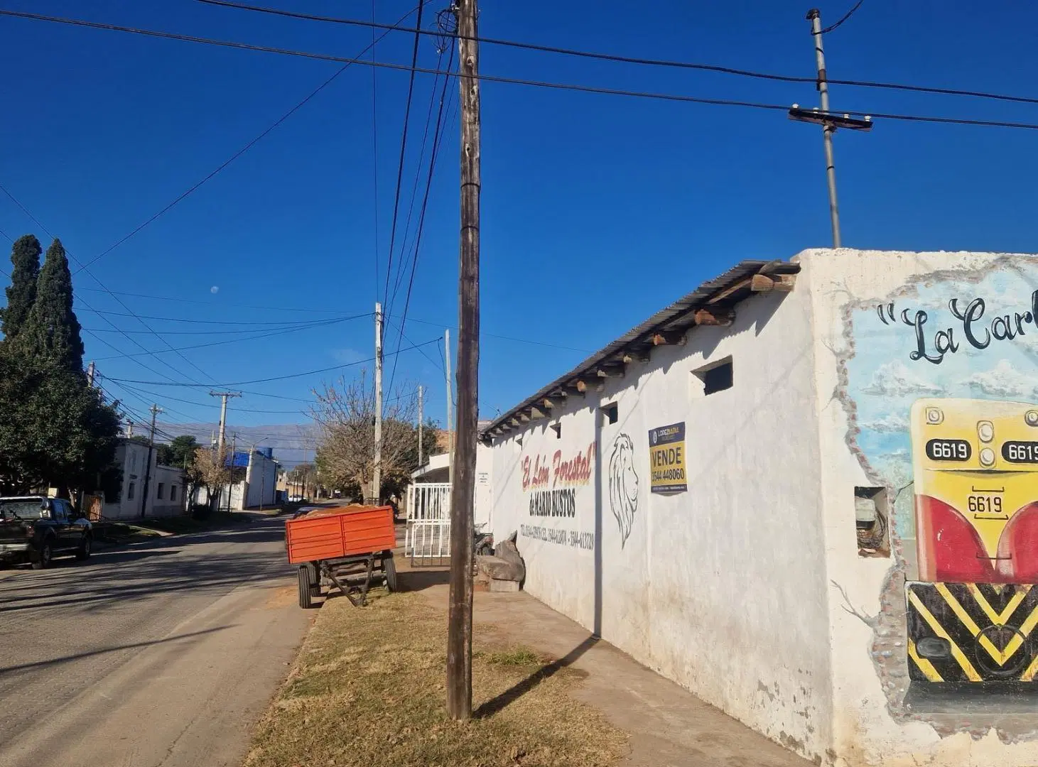 Terreno en Venta en Impecable Esquina en Villa Dolores, Traslasierra!! 2