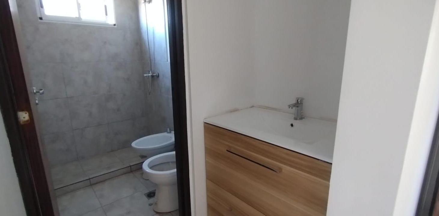 Foto de Venta casa 3 dormitorios B° Campos de Luján, Colonia Tirolesa Apta, imagen 5