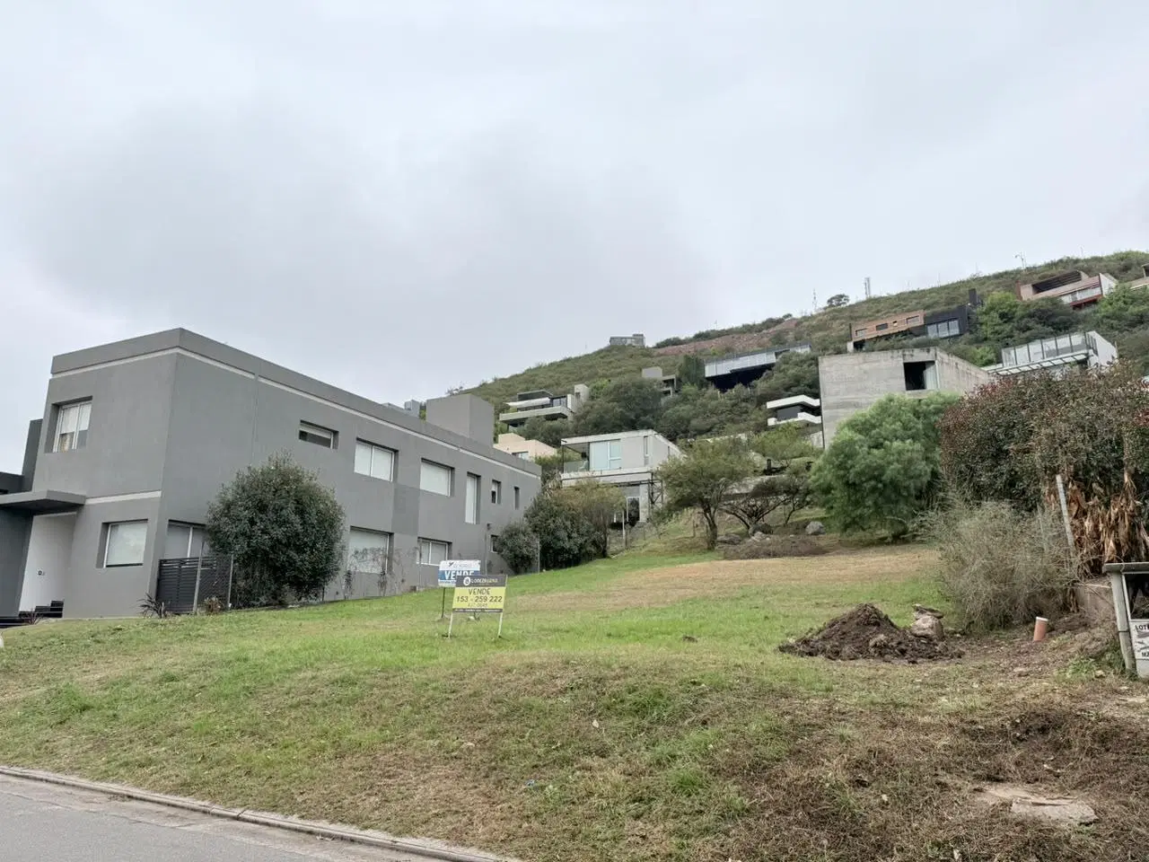 VENTA - TERRENO 820 m2 - COUNTRY LA CUESTA 2
