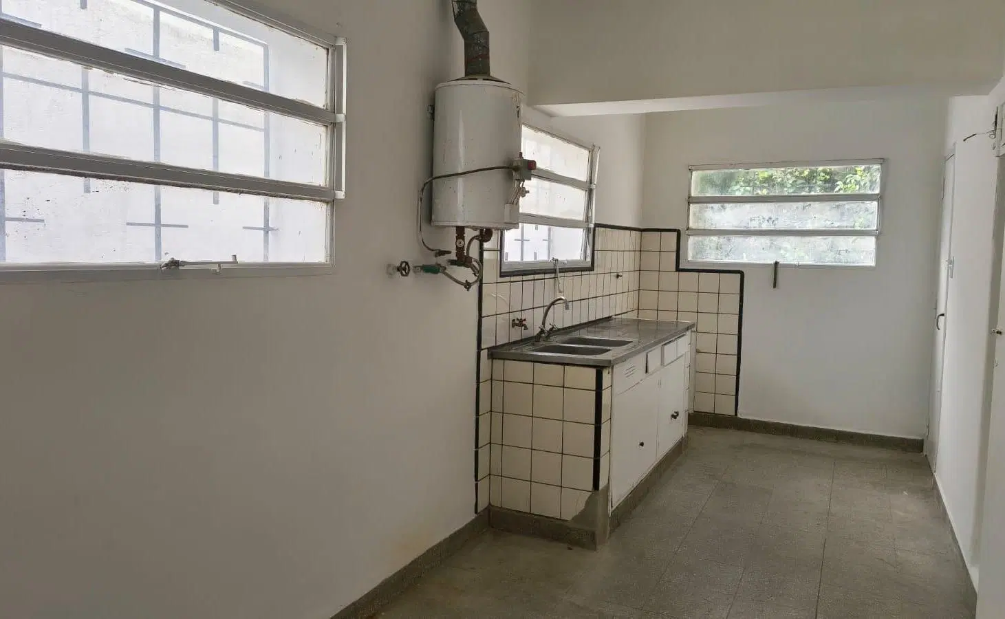 Venta casa 3 dormitorios Alto Alberdi 8