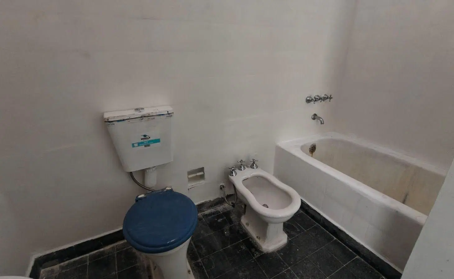 Venta casa 3 dormitorios Alto Alberdi 5