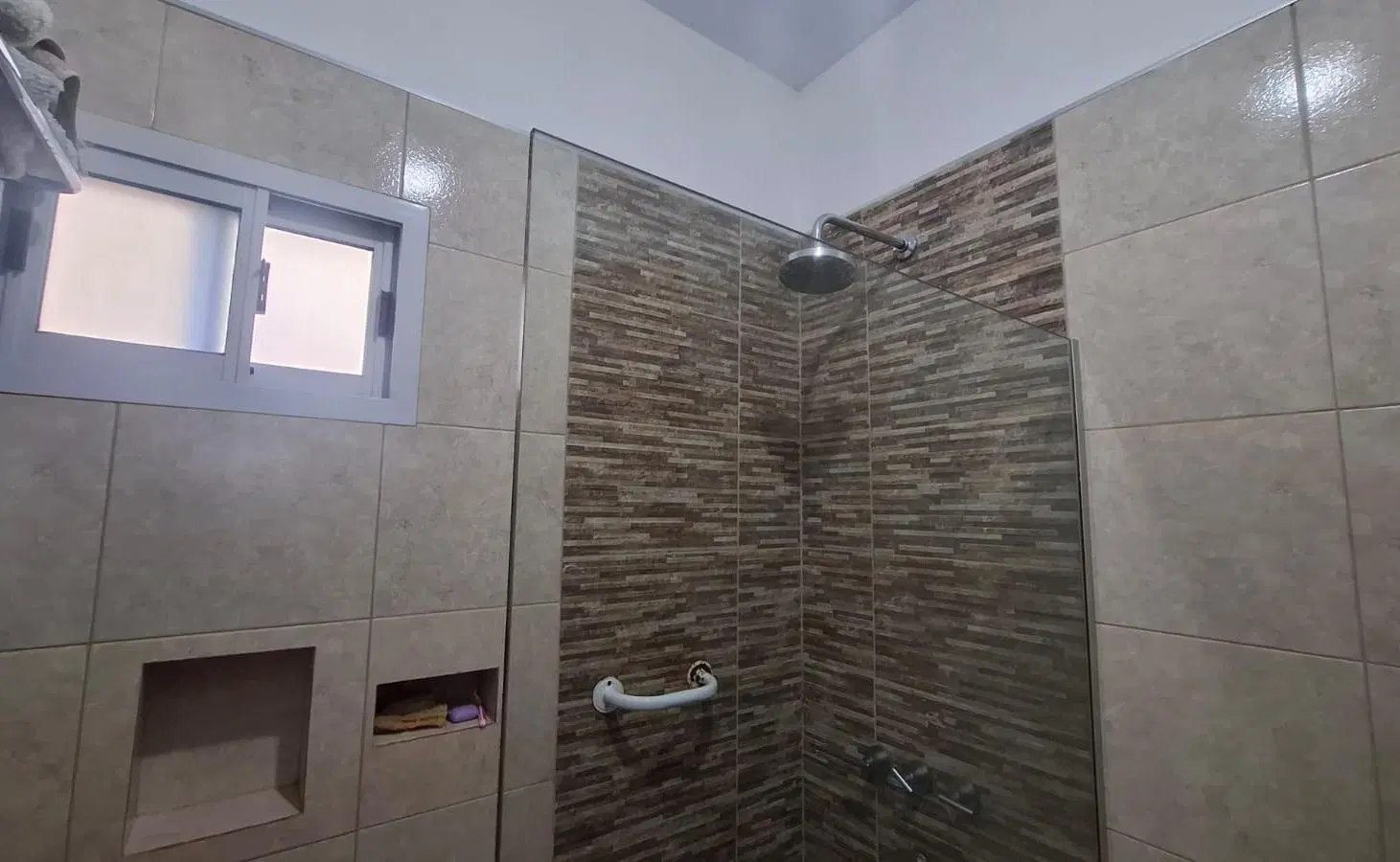 CASA se VENDE VALLE DEL GOLF MALAGUEÑO 3D, 3B, Quincho HERMOSA!!!! 3