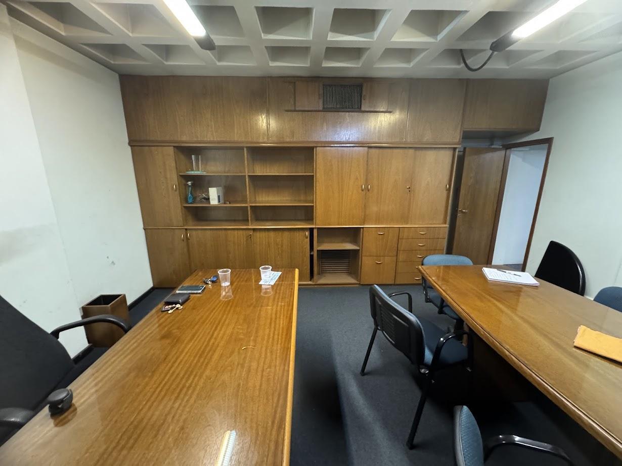 Foto de VENTA 2 OFICINAS CONTIGUAS EN GALERIA ARGENTA, imagen 2