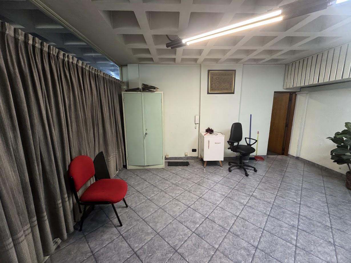 Foto de VENTA 2 OFICINAS CONTIGUAS EN GALERIA ARGENTA, imagen 4