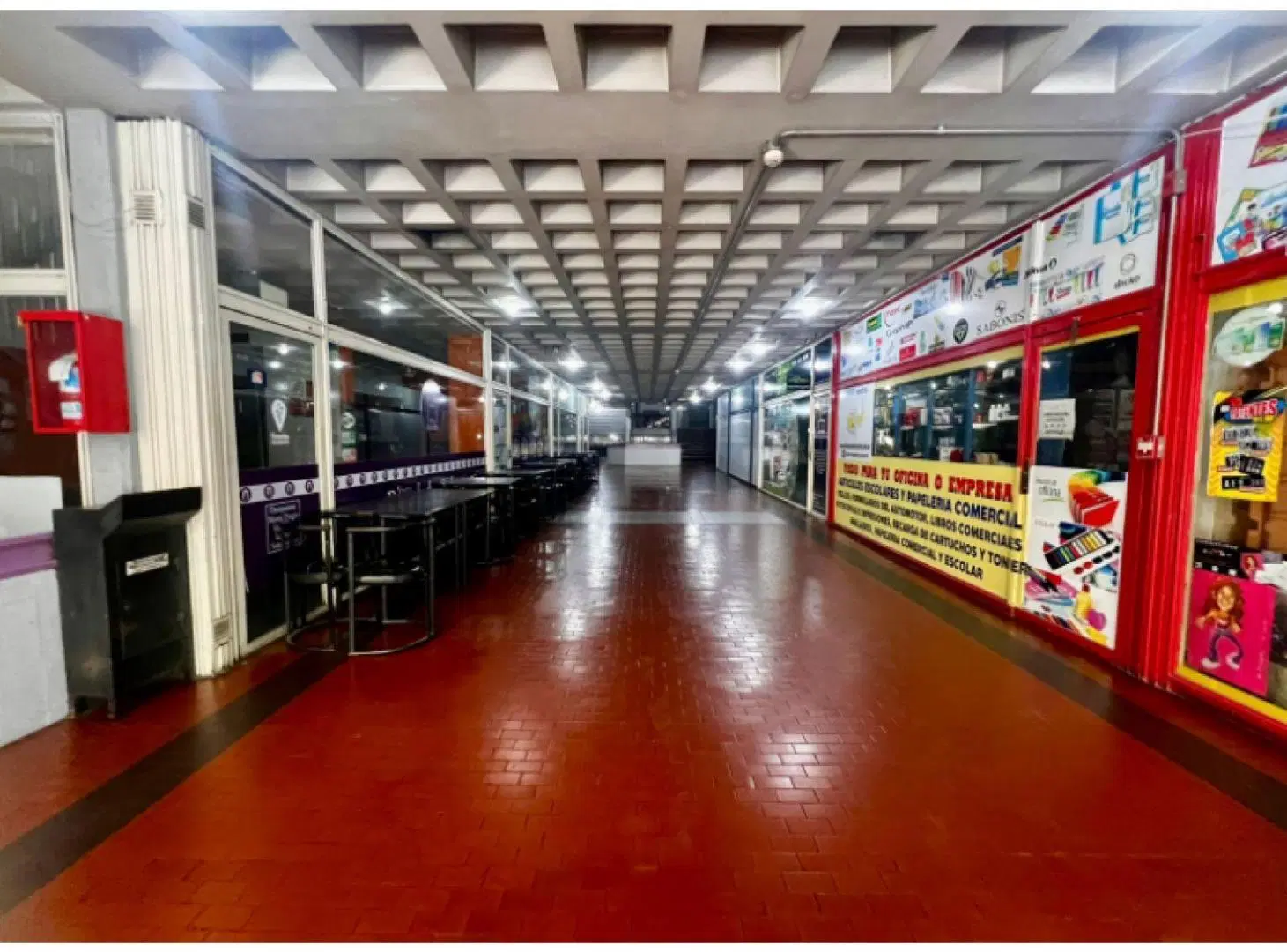 VENTA 2 OFICINAS CONTIGUAS EN GALERIA ARGENTA 3
