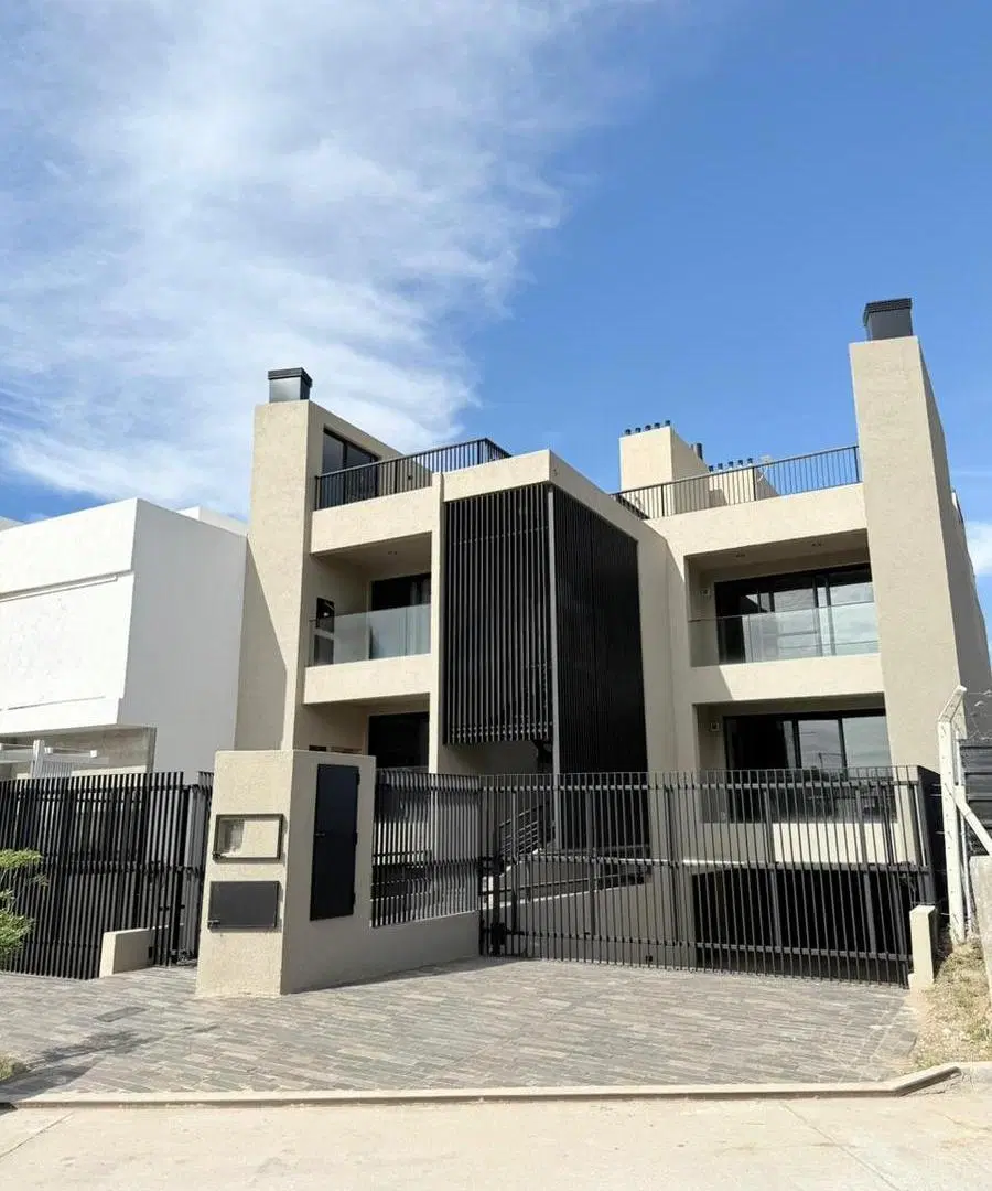VENTA - DEPTO CON PATIO - COSTAS DE MANANTIALES Córdoba 5