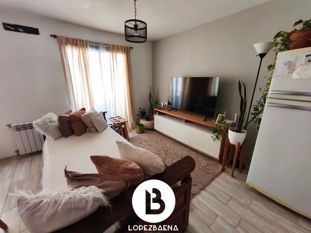 Departamento Piso completo con Vestidor 1 Dormitorio - Asador y Balcón Propio. 2