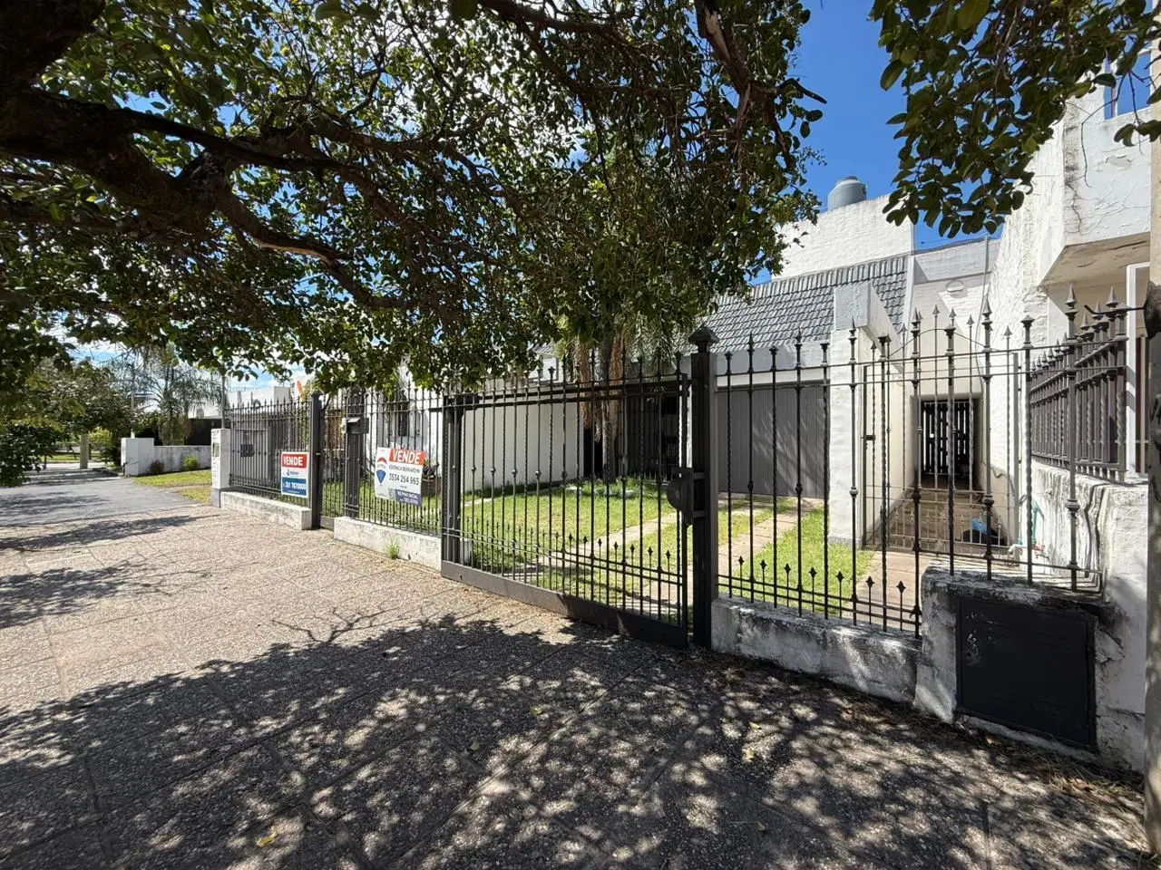 Casa con potencial a la Venta - 3 dorm - Urca 4