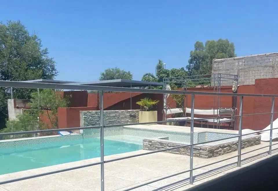 ¡Oportunidad de Inversión en Villa Santa Cruz del Lago: Complejo Turístico y Salón de Eventos! 3