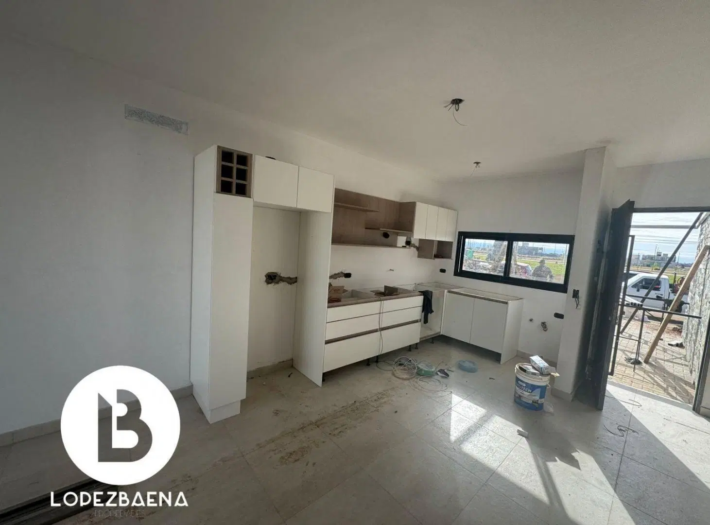 Casa en VENTA 2 Dormitorios 1 baño con parrilla y cochera en Pampas De Manantiales 2