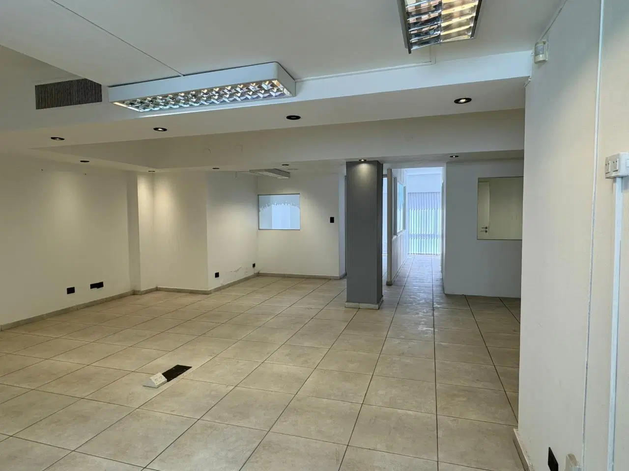 Gran oficina reciclada - Pleno Centro de Córdoba 1