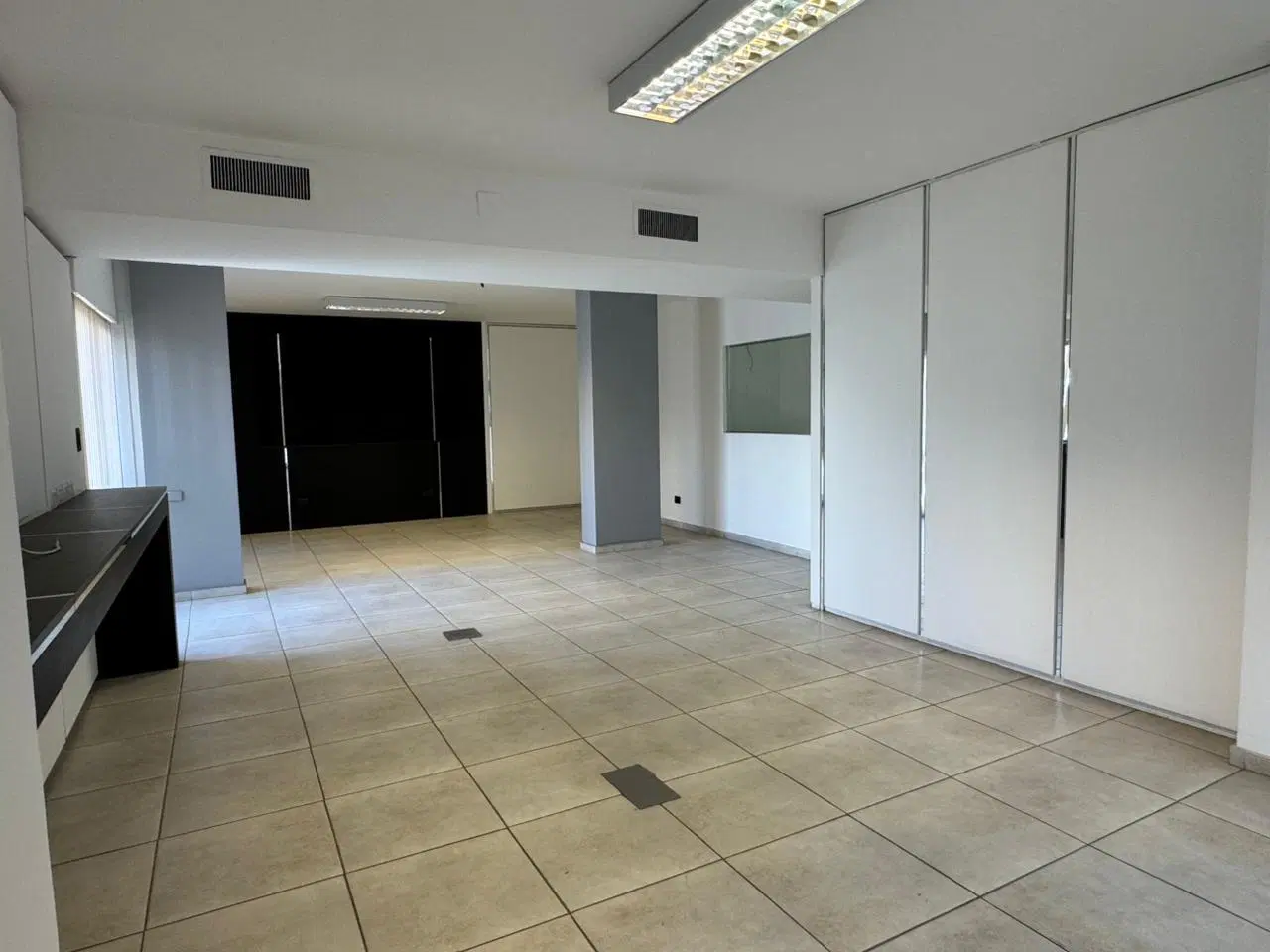 Oficina reciclada - Pleno Centro de Córdoba 1