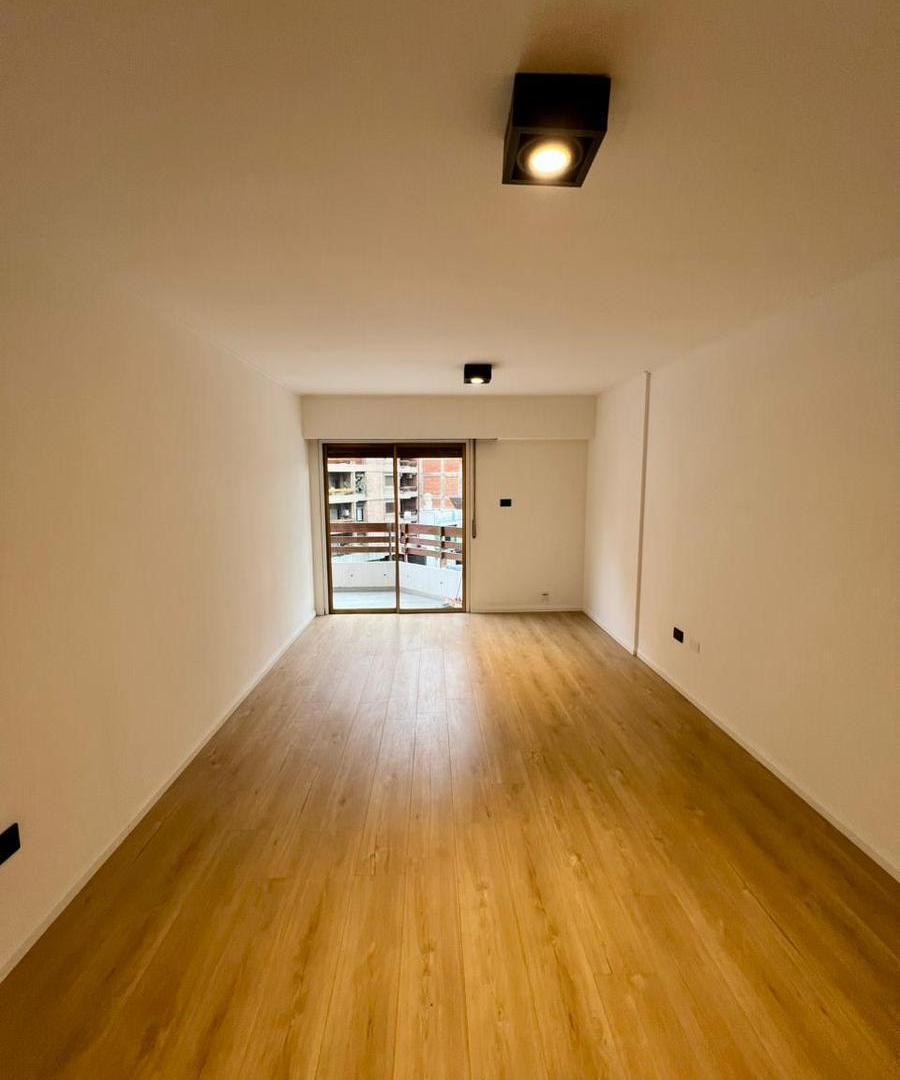 Foto de Venta Exclusivo Depto. 2 Dormitorios Reciclado Sobre Irigoyen en Nueva, imagen 4