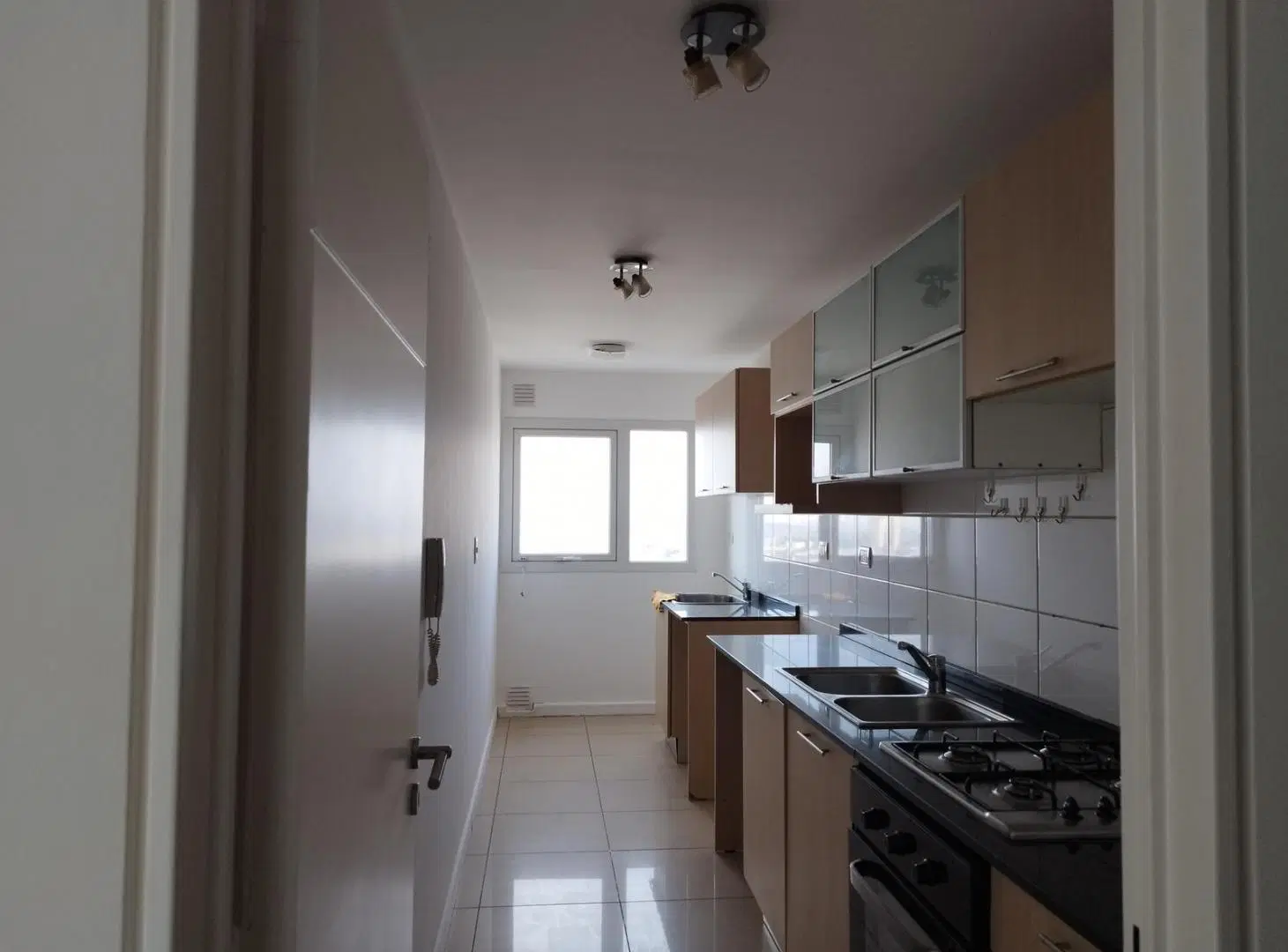 Alquiler - Departamento en Complejo Miracielos 5