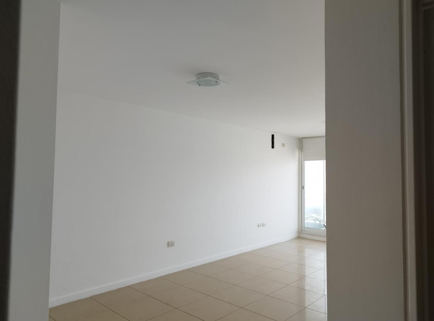 Foto de Alquiler - Departamento en Complejo Miracielos, imagen 1
