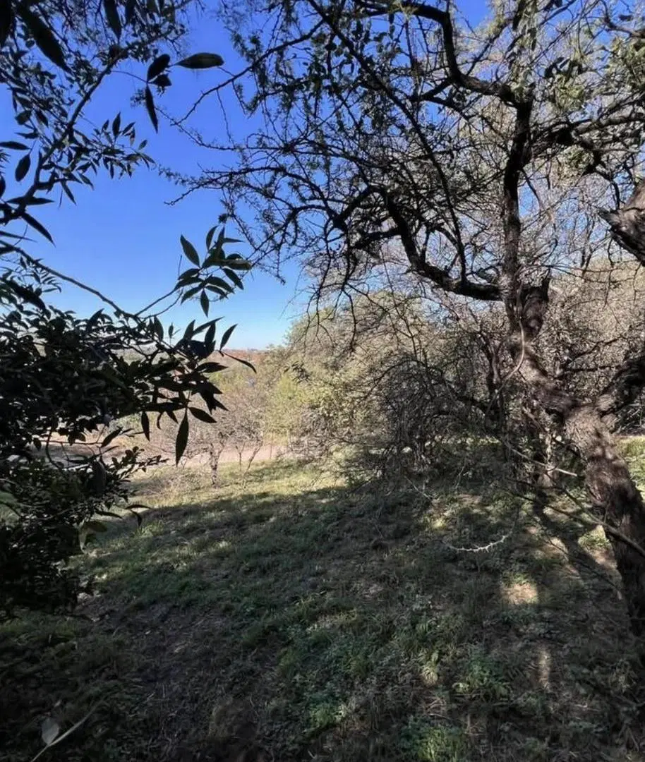 LOTE EN LOMAS DE MENDIOLAZA CON ESCRITURA 2