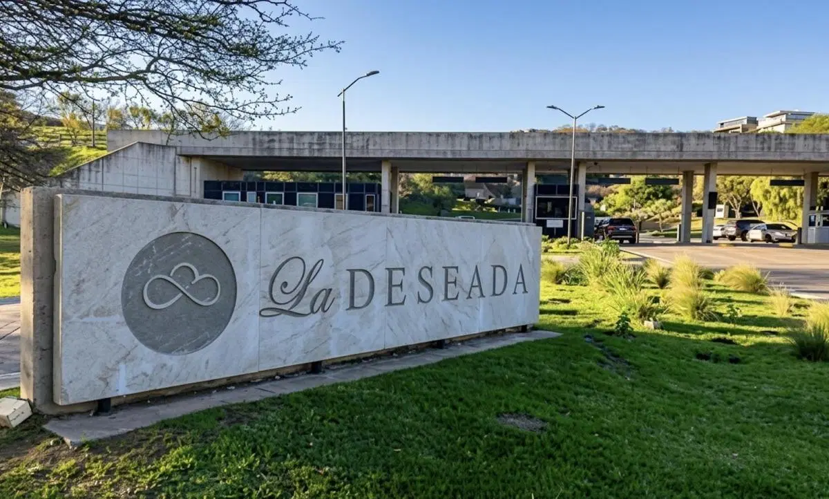OPORTUNIDAD LOTE EN VENTA ESCRITURA 1233 M2 COUNTRY LA DESEADA LA CALERA 4