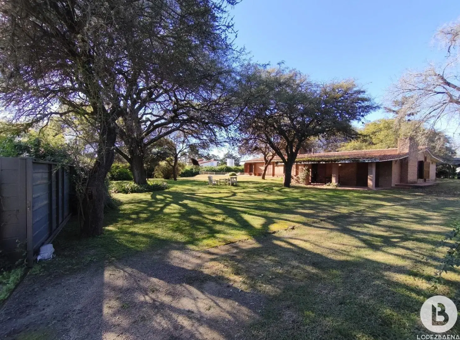 Casa en Venta en el Golf de Villa Allende con un parque increible!. 4