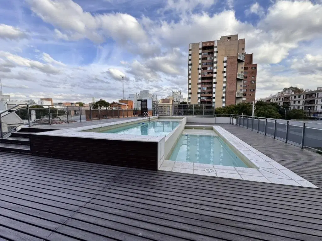 DEPTO 2 DORM CON PATIO ALBERDI CON AMENITIES COMPLEJO ALGARROBO 8