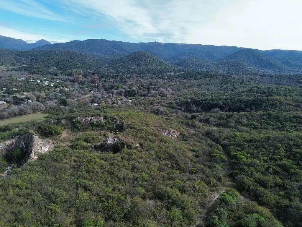 CAMPO 49 HECT EN VENTA UNQUILLO CON SANEAMIENTO DE CANTERA 2