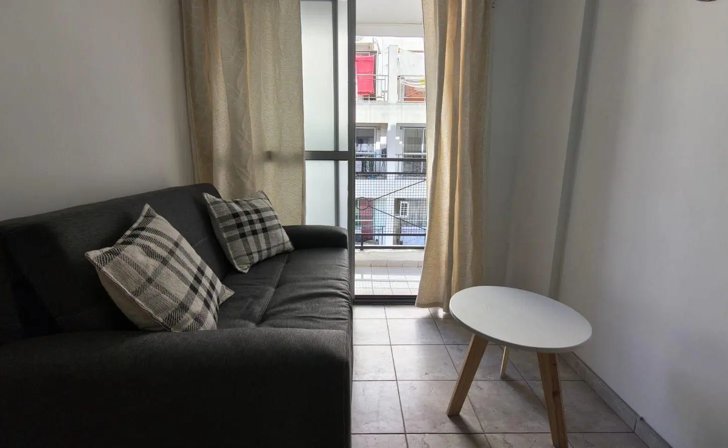Venta departamento 1 dormitorio amoblado B° Centro 8