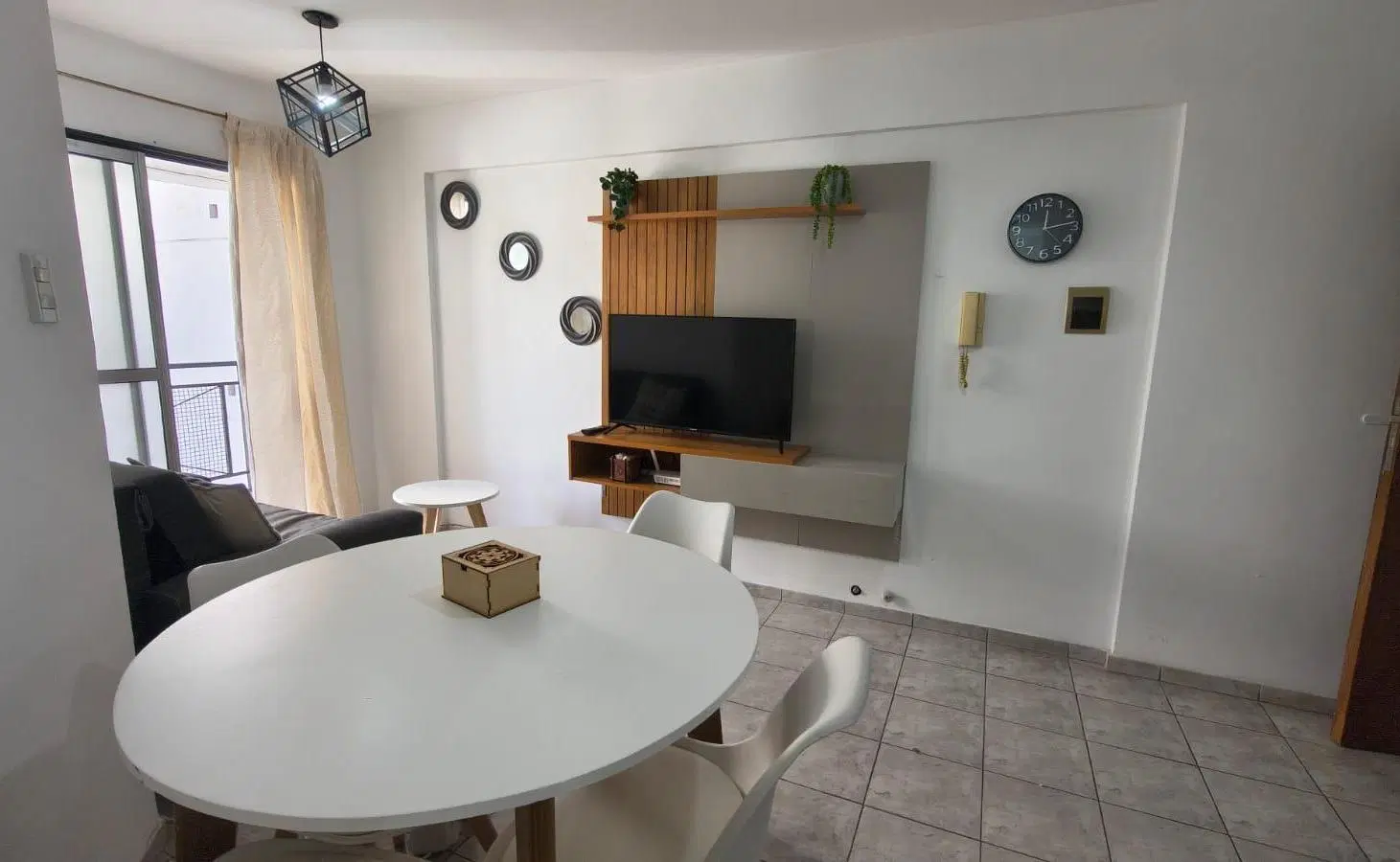 Venta departamento 1 dormitorio amoblado B° Centro 4