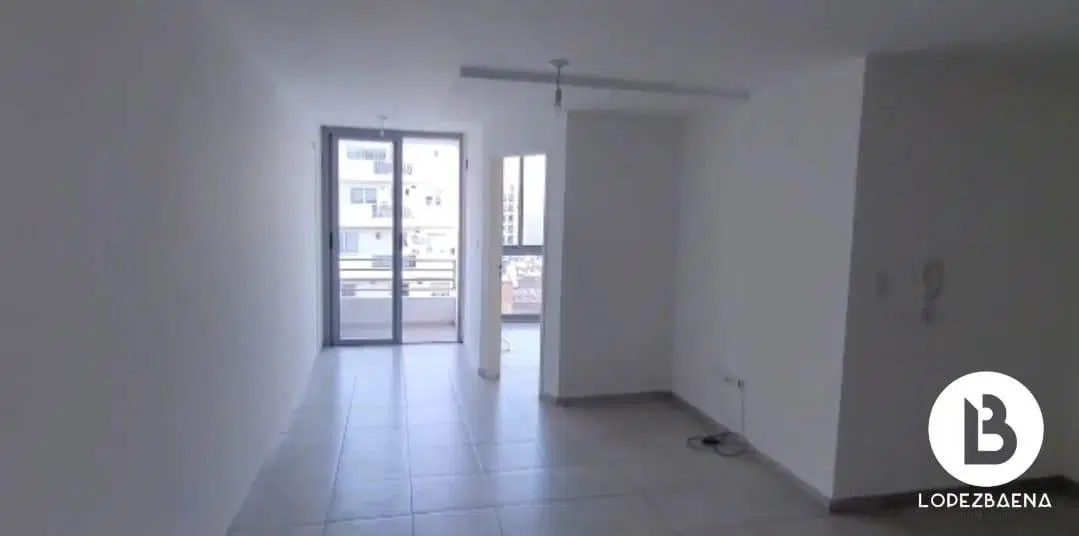 Vendo Dpto. 1 dormitorio, frente con balcon. en la mejor zona de B° Gral Paz (Alquilado) 3