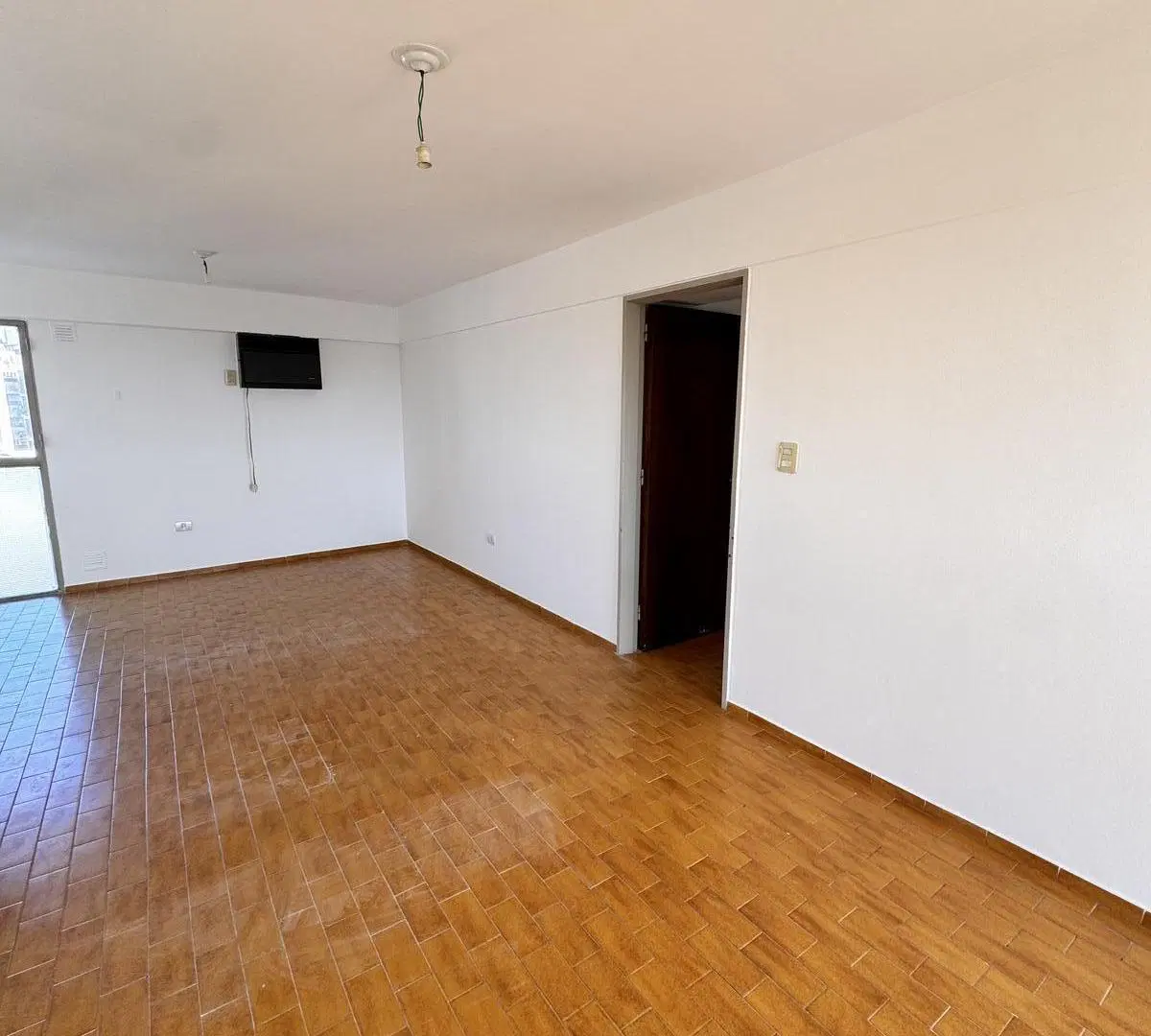 DEPTO 2 DORM CENTRO CON SEGURIDAD EN ALQUILER 1