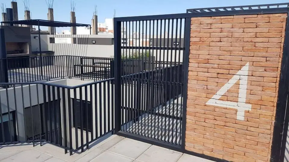 ALQUILO DEPARTAMENTO DE CATEGORIA EN ALTA CORDOBA A MTS DE LA PLAZA 4